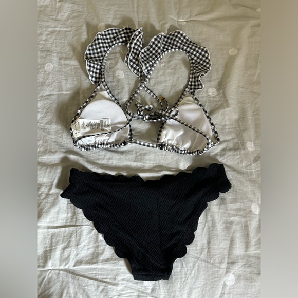 🛎️ Clearance Jessica Simpson Black&White Bikini Top(Medium) and Bottom(Small) - Picture 6 of 6
